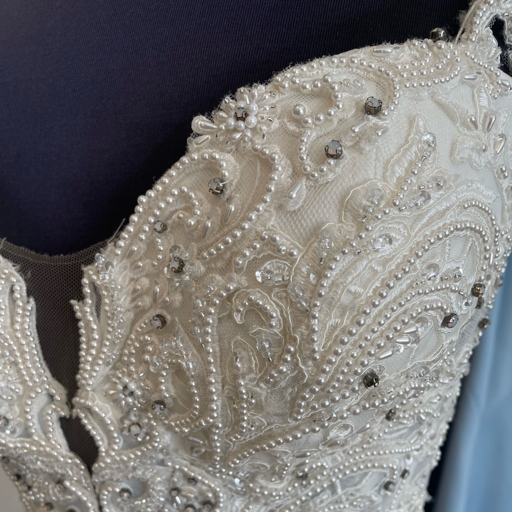 MARTINA LIANA WHITE BEADED CORSET TOP